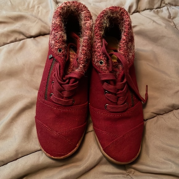 Call It Spring Ashlee Sneakers - Picture 3 of 4